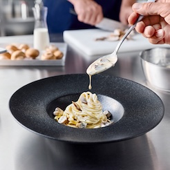 Spaghetti mir Sahne