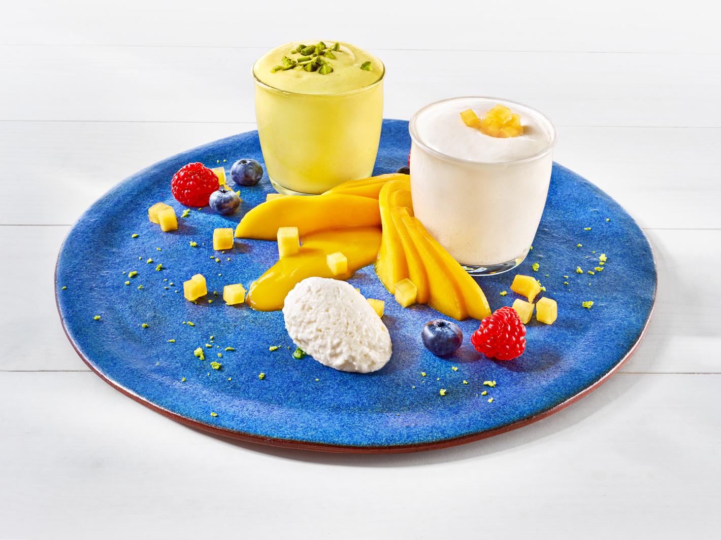 Dreierlei Panna Cotta mit Mango Dreierlei Panna Cotta mit Mango