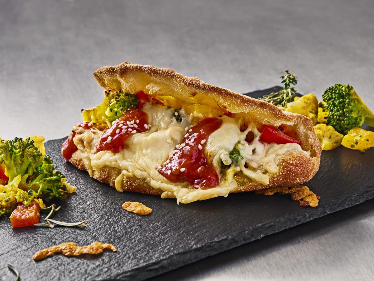 Cheesy Melt Pinsa Pockets