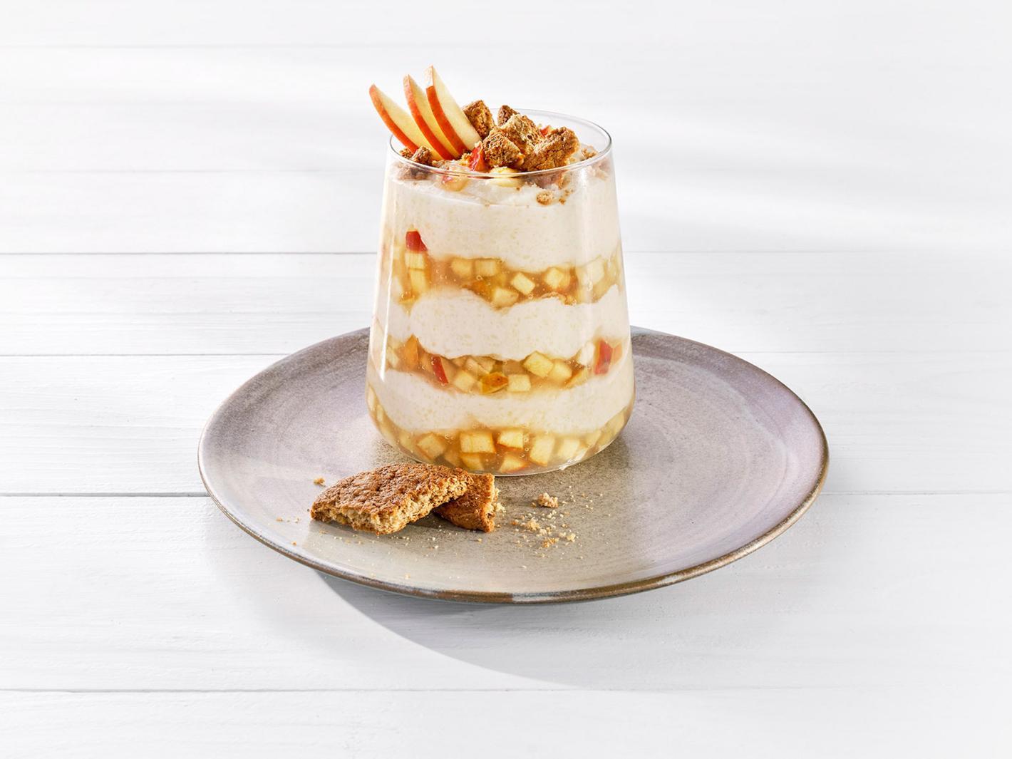 Grieß-Pudding-Dessert im Glas