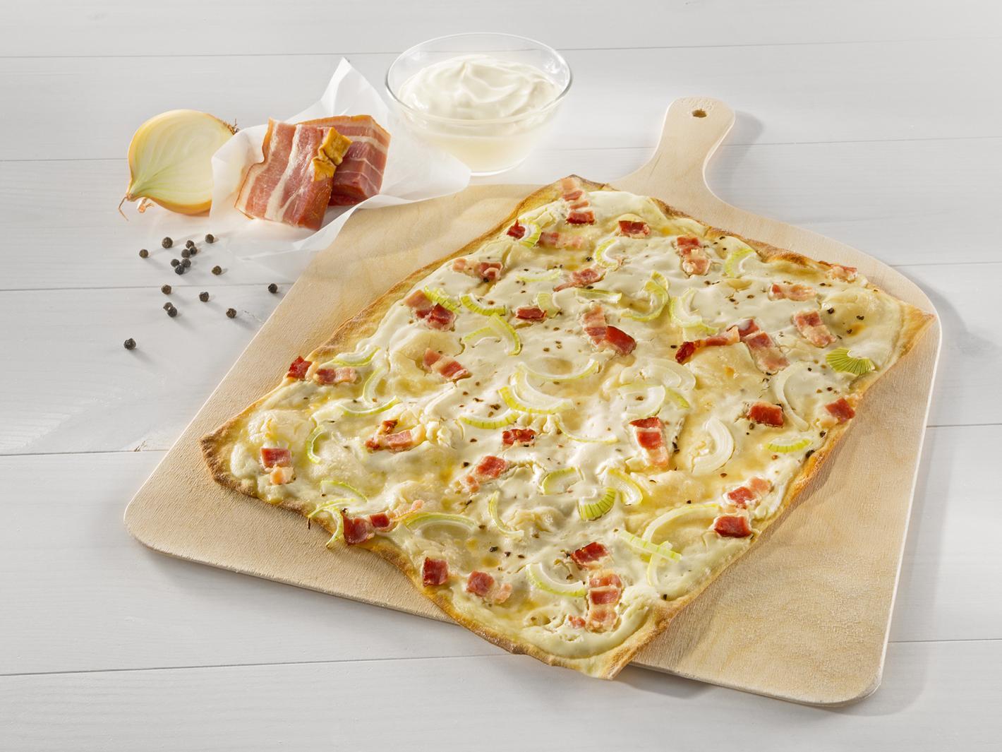 Herzhafter Flammkuchen