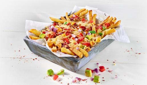 Vegane Chili-Cheese-Fries