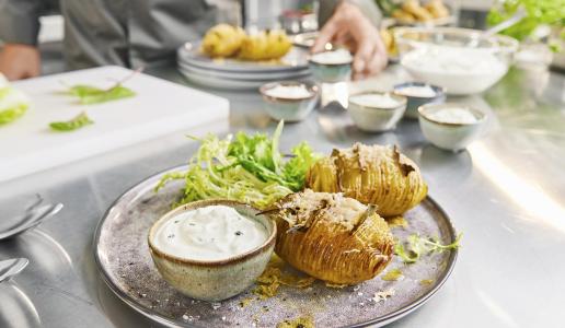 Fächerkartoffeln mit FrühlingsQuark 