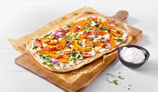Kürbis-Rosmarin-Flammkuchen